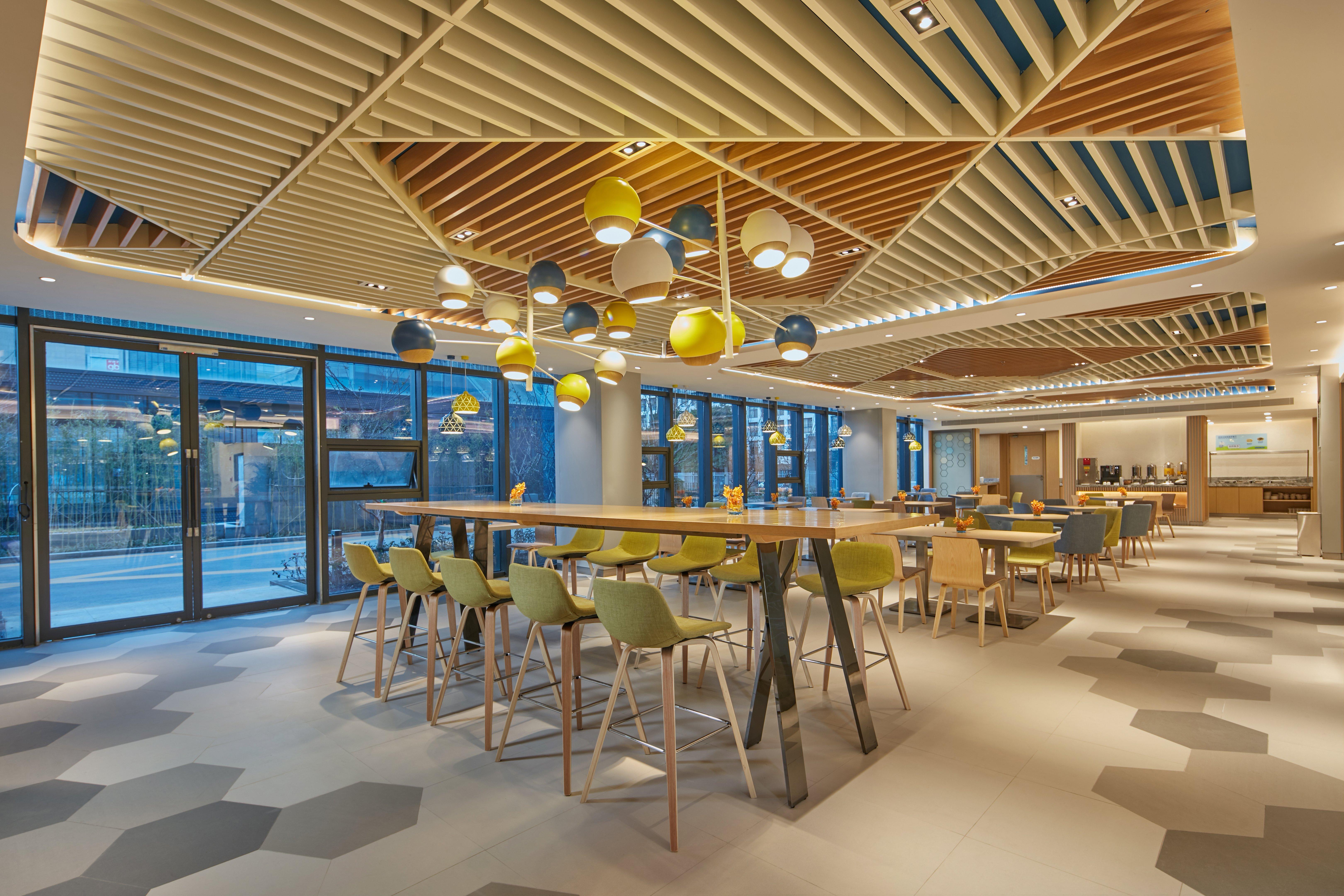 Holiday Inn Express Nantong Textile City By Ihg Экстерьер фото